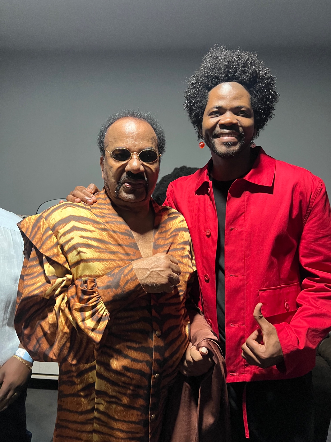 Klaudio Hoshai with Angolan music legend